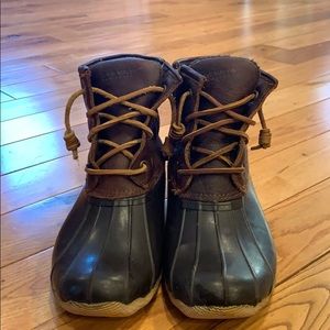 Sperry duck boots